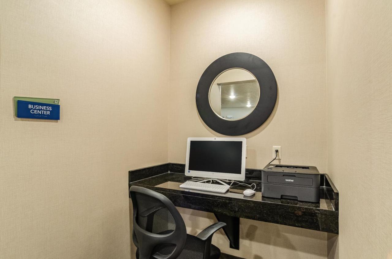 Cobblestone Inn & Suites - Bridgeport エクステリア 写真